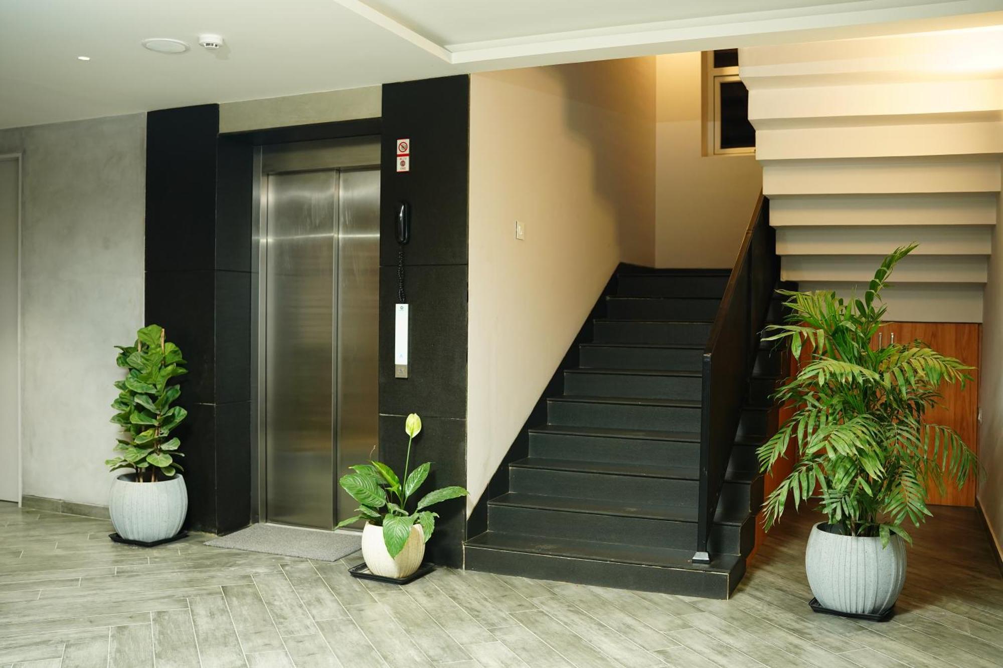 32 Urban By Akoya Hotels Hyderabad Exterior foto